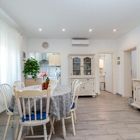 Apartman Duje Τρογκίρ Εξωτερικό φωτογραφία